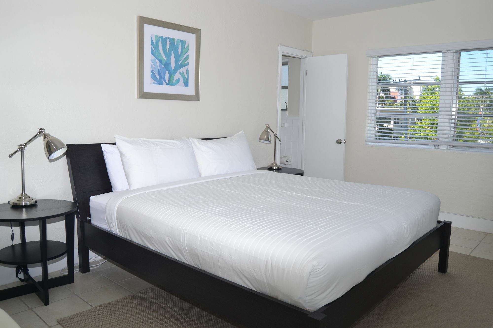 Solas A North Village Hotel