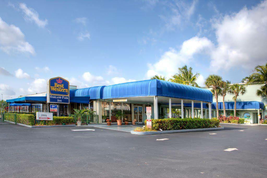 Ramada Oakland Park Hotel