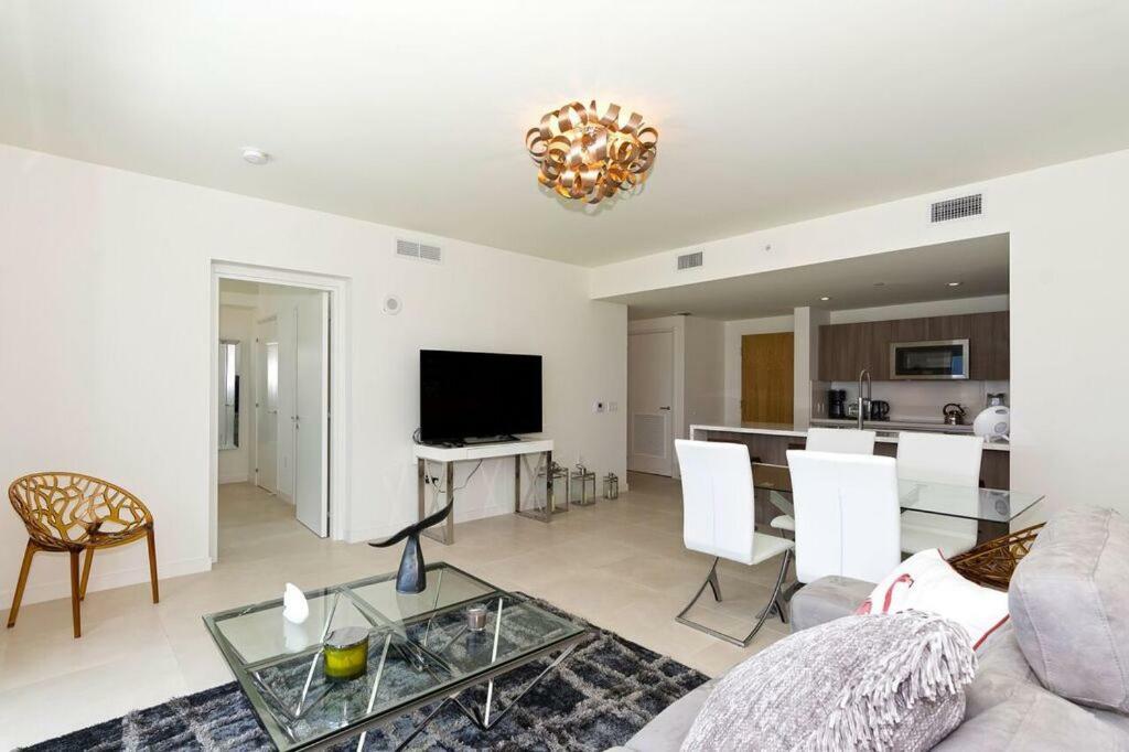 Departamento En Tiffany House Lauderdale Miami Apartment Fort Lauderdale