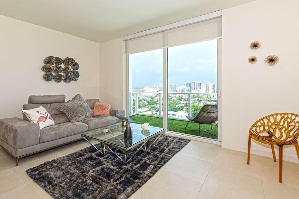 Departamento En Tiffany House Lauderdale Miami *