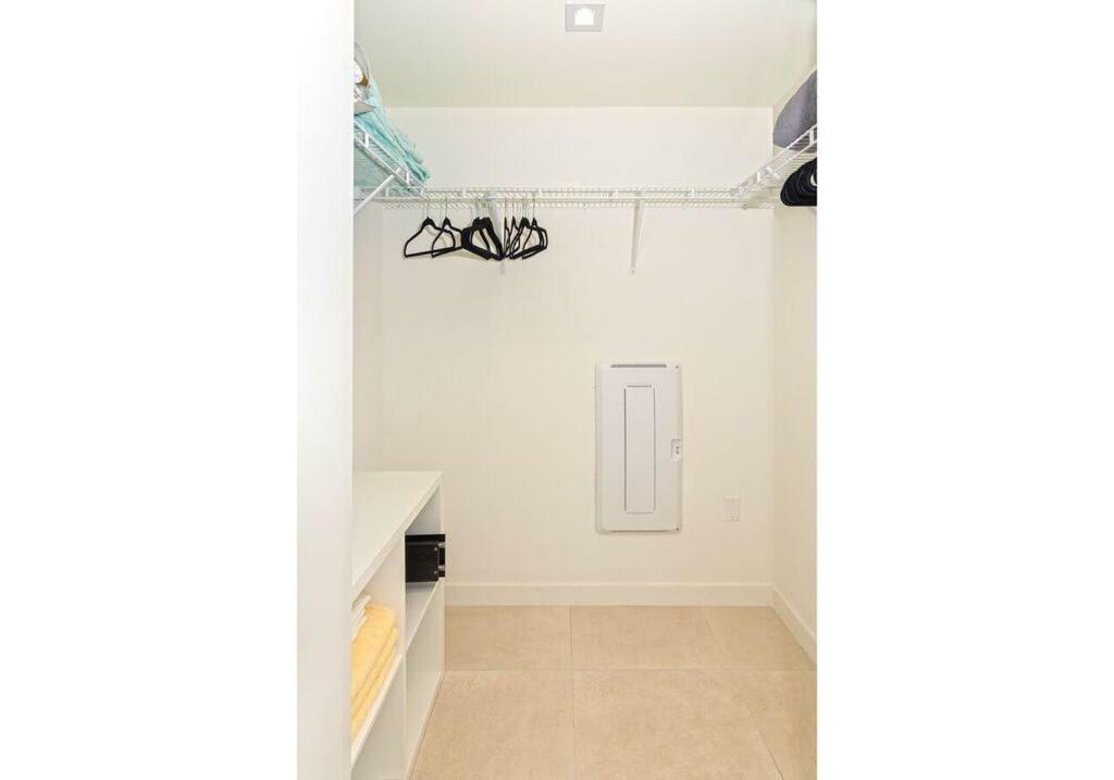 Departamento En Tiffany House Lauderdale Miami * Fort Lauderdale